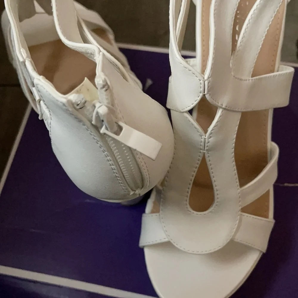 New- Top Moda platform - Picture 3 of 4